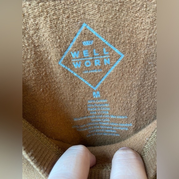 Women’s abstract sweater with raw hem in brown from target size Medium - Picture 3 of 4